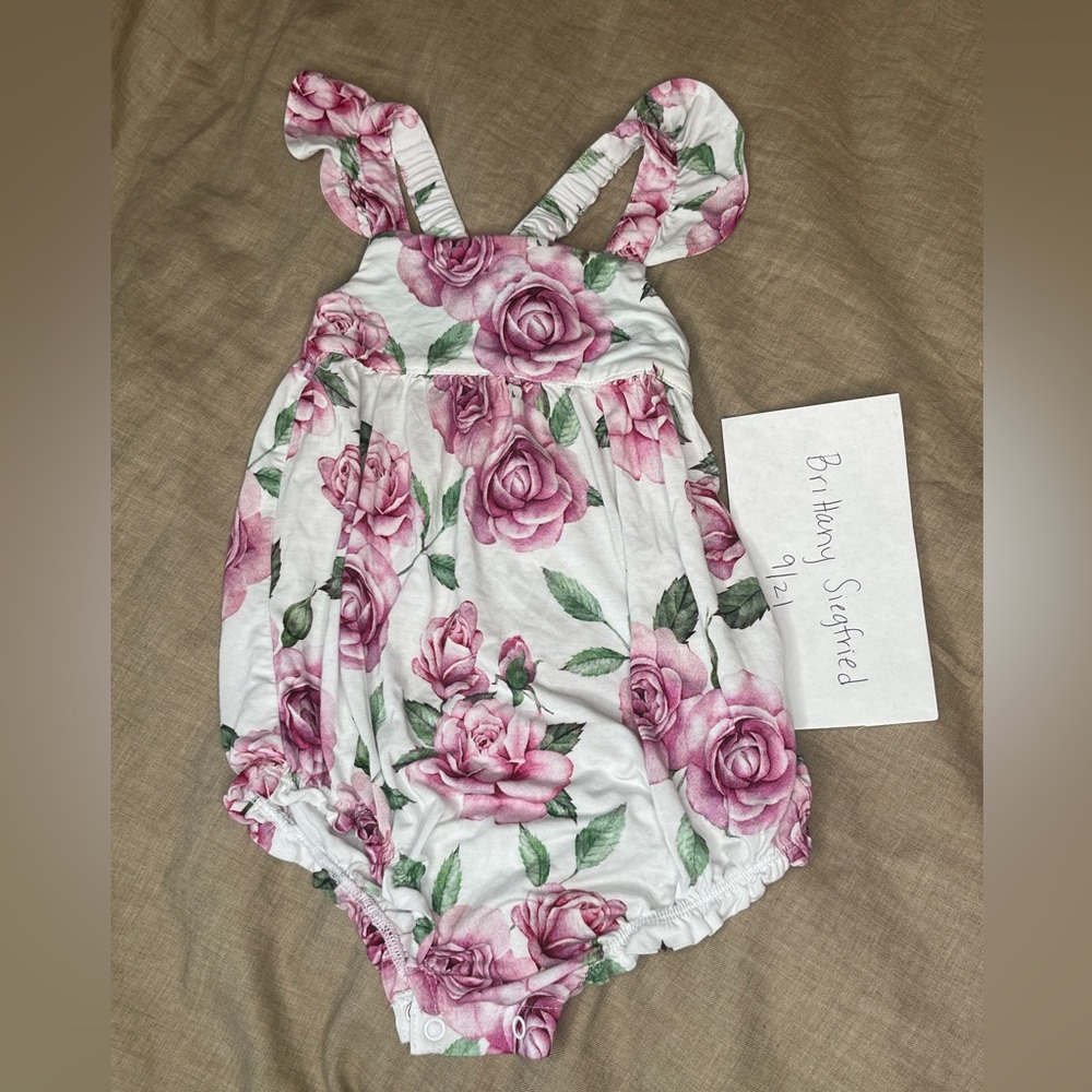 Posh peanut romper GUC